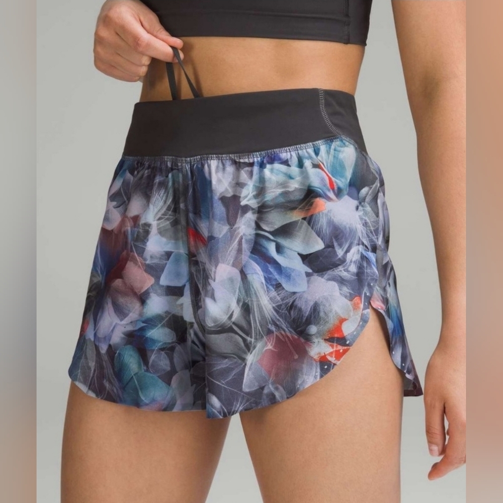 Lululemon Fast and Free Reflective High-Rise Classic-Fit Short 3" Size 14